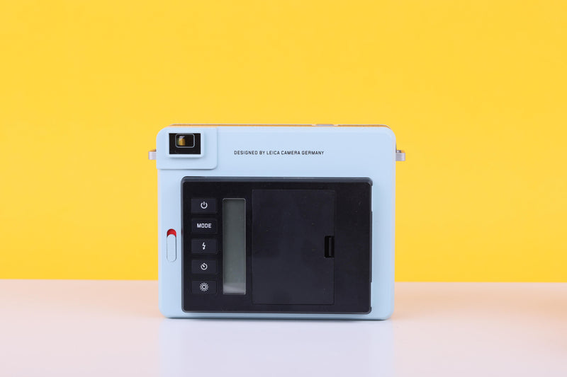 Leica Sofort Blue Instant Film Camera Boxed