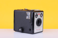 Load image into Gallery viewer, Kodak Brownie Model I 620 Film Camera
