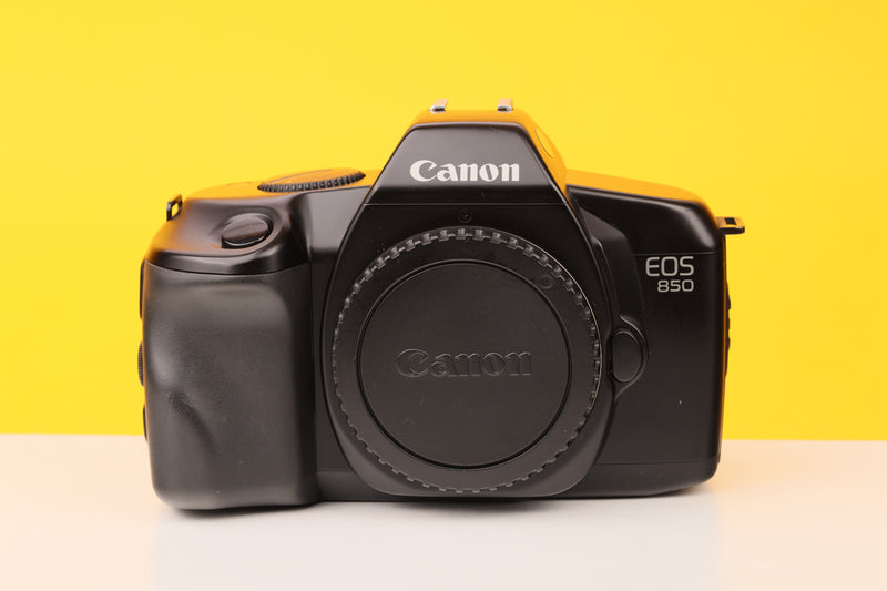 Canon EOS 850 35mm SLR Film Camera Body