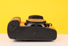 Load image into Gallery viewer, Canon EOS ELAN 35mm SLR Film Camera Body
