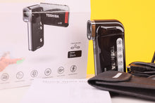 Load image into Gallery viewer, Toshiba Camileo P100 Camcorder Digicam
