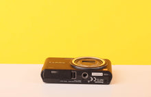 Load image into Gallery viewer, Panasonic Lumix DMC-SZ3 Compact Digital Camera
