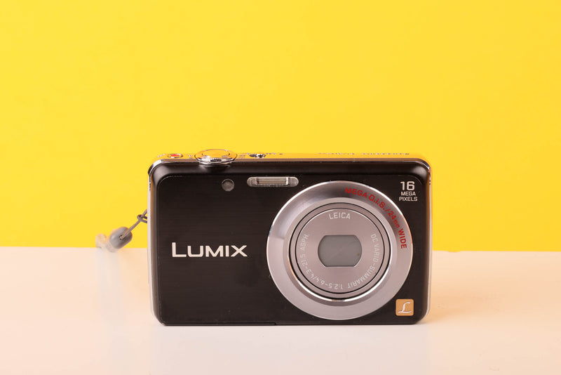 Panasonic Lumix FS-45 Compact Digital Camera