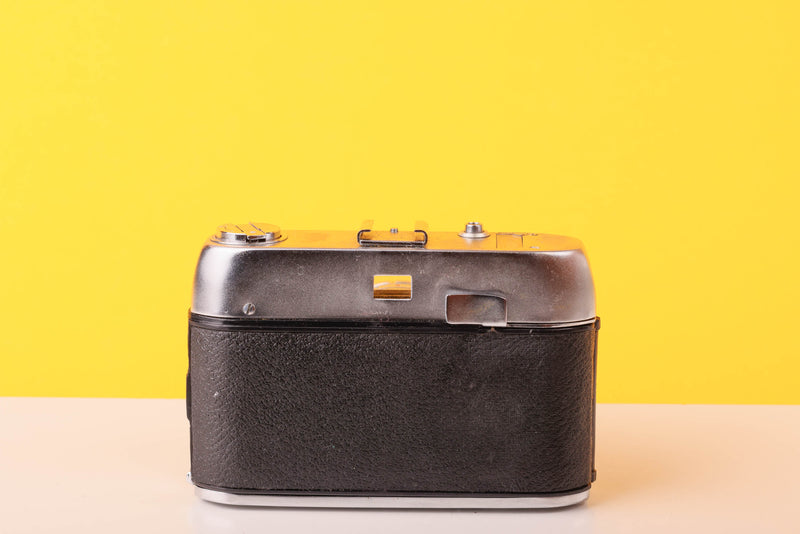 Halina Paulette Electric 35mm Viewfinder Film Camera with Halinar 45mm f2.8 F.C. Lens