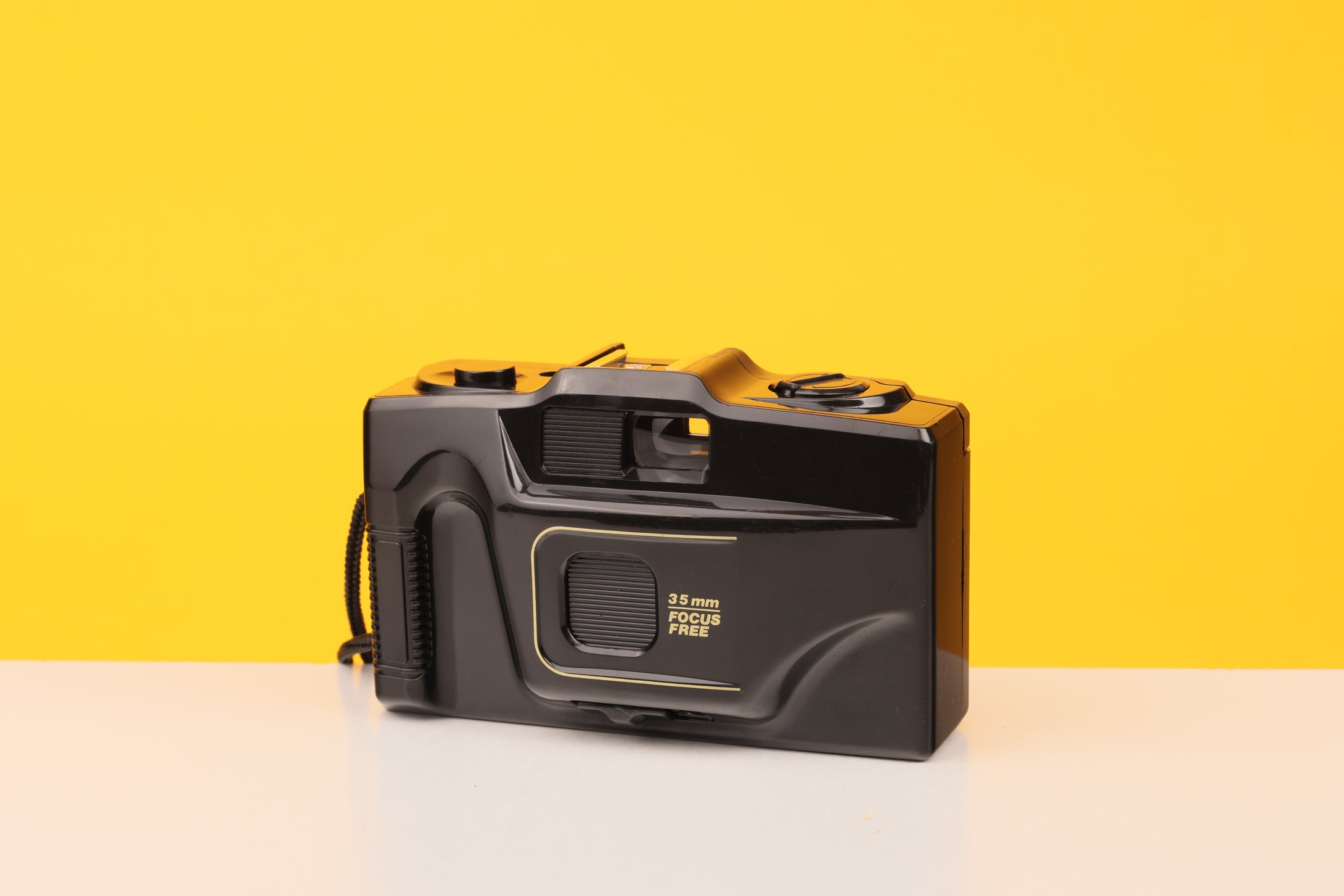 35mm Focus Free point and shoot 35mm film camera