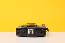 Load image into Gallery viewer, 35mm Focus Free point and shoot 35mm film camera
