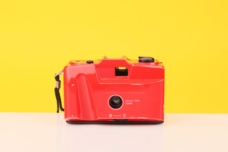 35mm Focus Free Point and Shoot 35mm Film Camera Red
