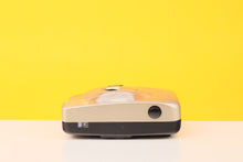 Load image into Gallery viewer, Goldline Delta 35mm Point and Shoot Film Camera
