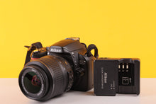 Load image into Gallery viewer, Nikon D60 DSLR Camera with AF-S DX NIKKOR 18-55mm f/3.5-5.6G VR Lens
