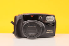 Load image into Gallery viewer, Pentax Zoom 105-R 35mm Film Point and Shoot Camera
