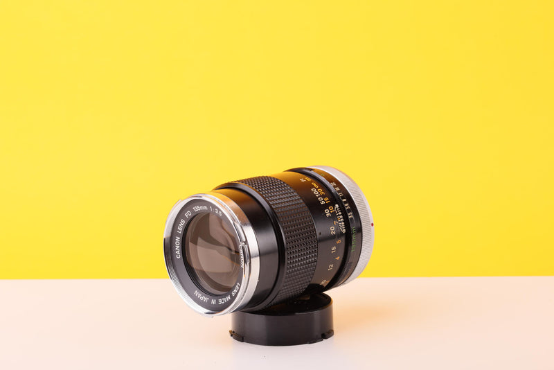 Canon 135mm f/3.5 Auto Telephoto Lens FD Mount