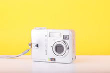 Load image into Gallery viewer, Kodak EasyShare C330 4.0MP Digital Compact Camera – 3x Optical Zoom
