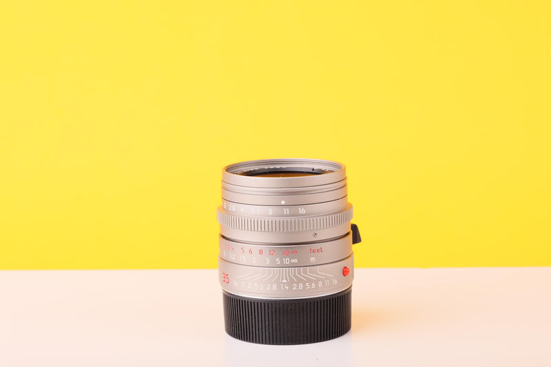 Leica Summilux-M Titan 35mm f/1.4 Lens
