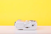 Load image into Gallery viewer, Kodak EasyShare C330 4.0MP Digital Compact Camera – 3x Optical Zoom
