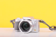 Load image into Gallery viewer, Panasonic Lumix DMC-FZ5 Digital Compact Camera – Leica 12x Optical Zoom
