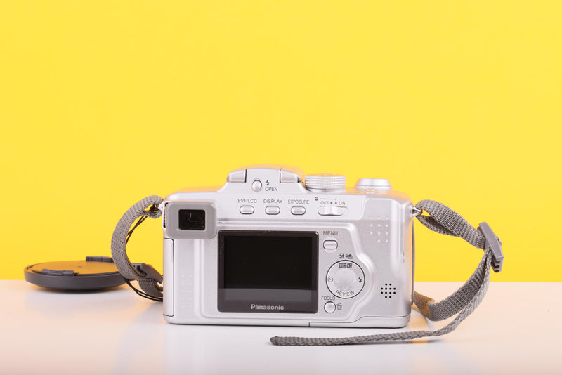 Panasonic Lumix DMC-FZ5 Digital Compact Camera – Leica 12x Optical Zoom