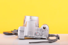 Load image into Gallery viewer, Panasonic Lumix DMC-FZ5 Digital Compact Camera – Leica 12x Optical Zoom
