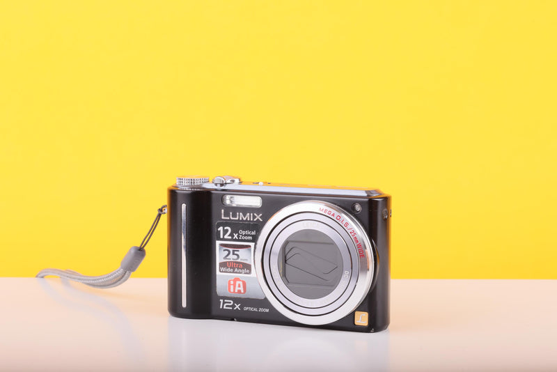 Panasonic Lumix DMC-TZ6 Digital Compact Camera – 12x Optical Zoom