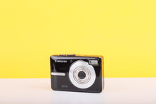 Load image into Gallery viewer, Samsung D1070 Compact Digital Camera – 3x Optical Zoom
