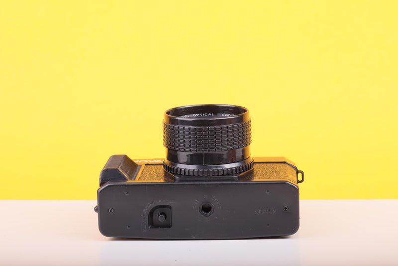 Inovar Fixed Focus Point And Shoot 35mm Film Camera– 50mm f/6 Lens