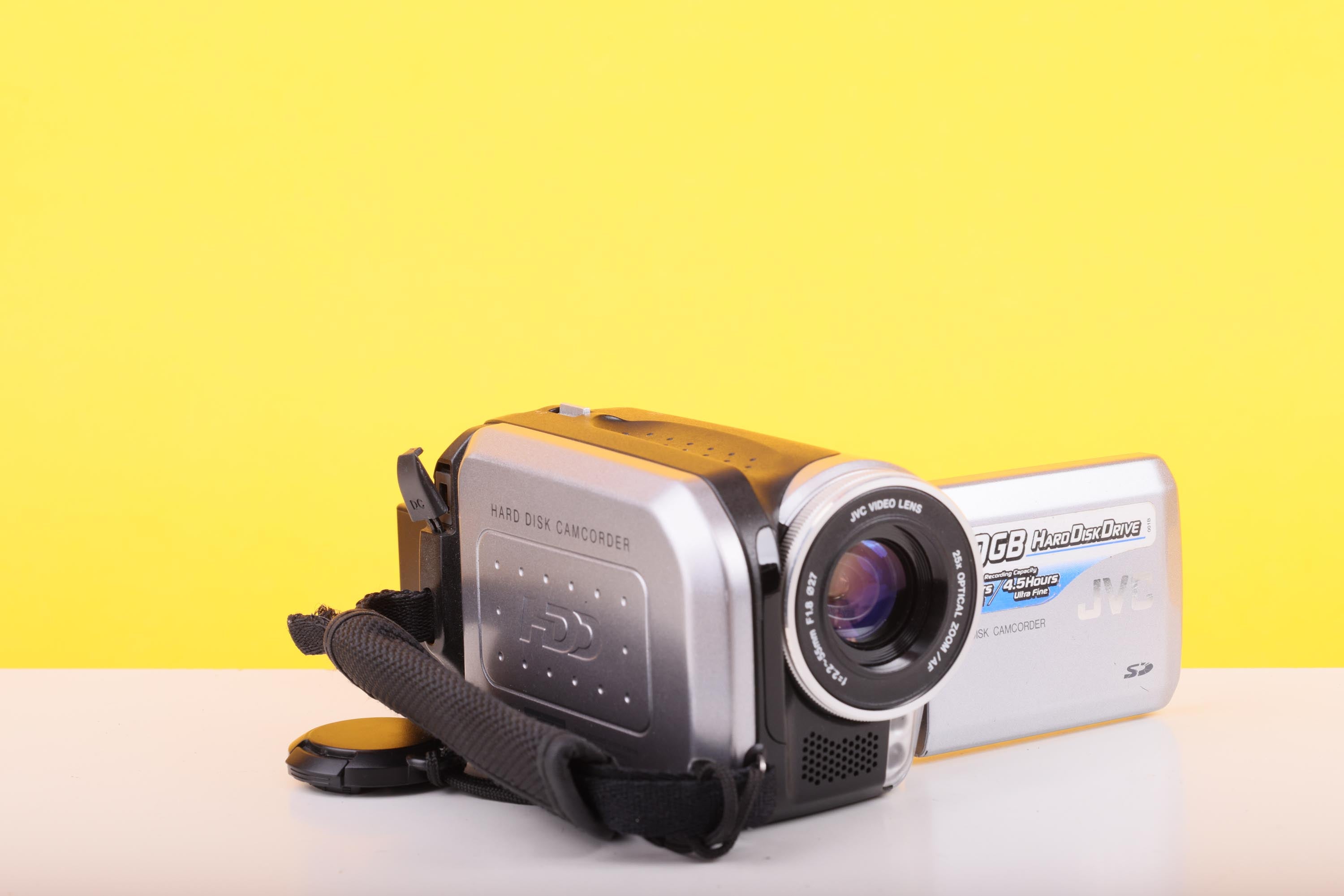 JVC Everio GZ-MG20EK 20GB HDD Digital Camcorder – 25x Optical Zoom