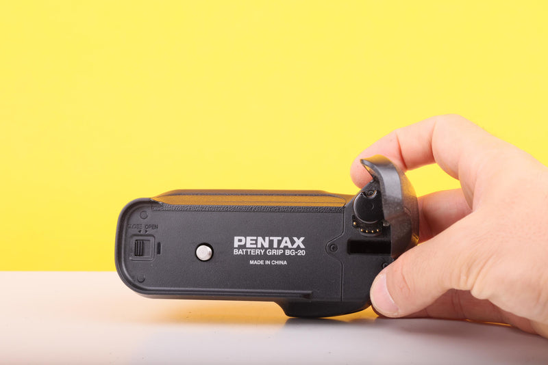 Pentax BG-20 Battery Grip for Pentax 35mm SLR Film Camera