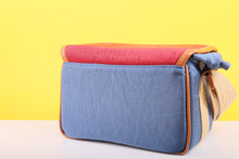 Load image into Gallery viewer, Golf Vintage Camera Shoulder Bag
