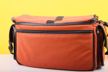 Load image into Gallery viewer, Prinz Vintage Camera Shoulder Bag
