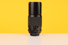 Load image into Gallery viewer, Vivitar 300mm f5.6 Zoom Lens m42 Mount
