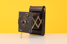 Load image into Gallery viewer, Vest Pocket Kodak a-127 Folding Camera
