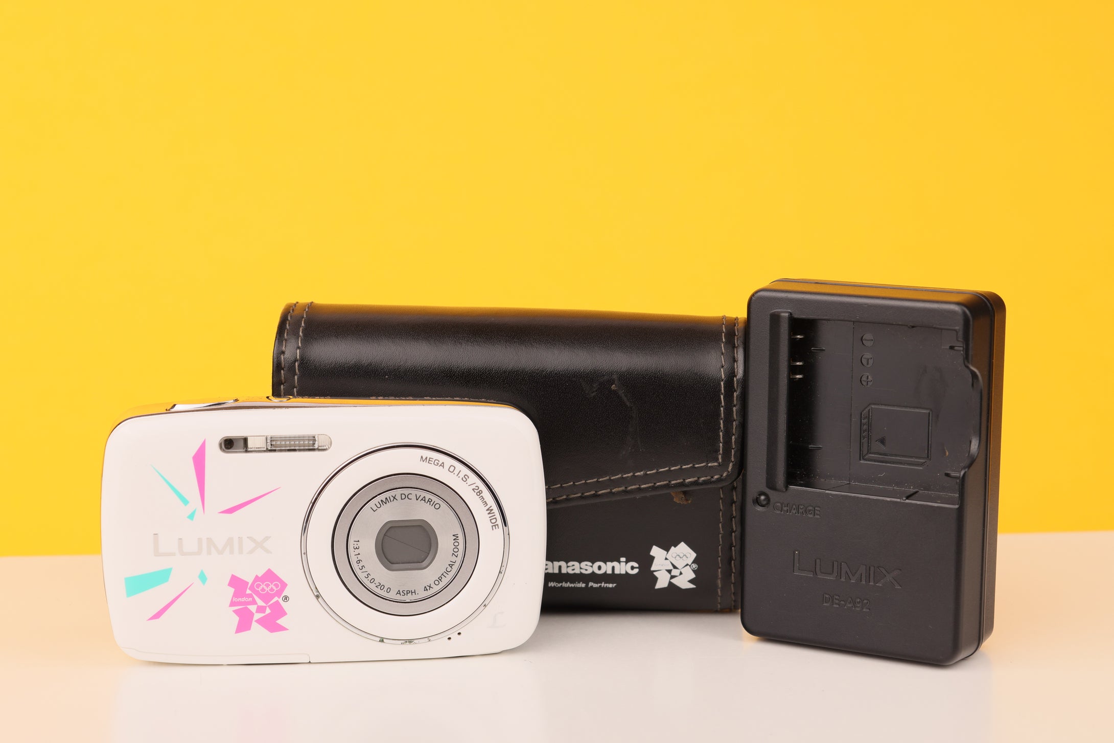 Panasonic Lumix DMC-S3 White Compact Digital Camera