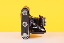 Load image into Gallery viewer, Zeiss Ikon Ikonta 521 120 Medium Format Camera NOVAR 75mm F3.5
