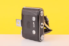 Load image into Gallery viewer, Zeiss Ikon Ikonta 521 120 Medium Format Camera NOVAR 75mm F3.5
