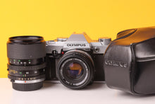 Load image into Gallery viewer, Olympus OM30 Vintage SLR 35mm Film Camera Bundle
