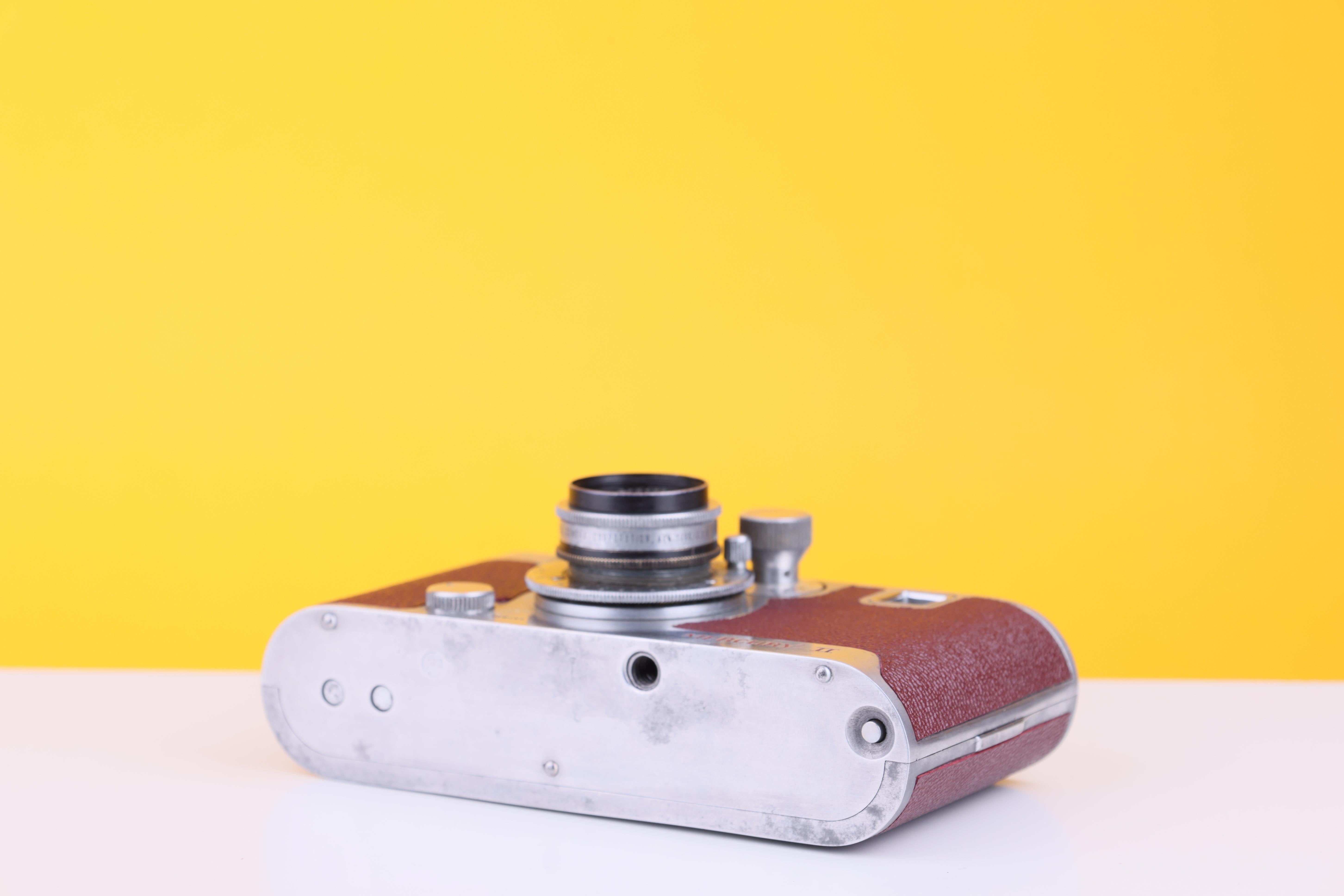 Mercury II 35mm Half Frame Film Camera – Vintage Camera Hut Mercury II 35mm Half Frame Film Camera – Vintage Camera Hut
