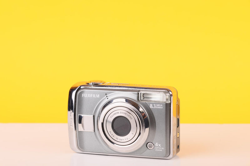Fujifilm Finepix A825 Digital Camera
