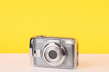 Load image into Gallery viewer, Fujifilm Finepix A825 Digital Camera

