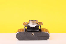 Load image into Gallery viewer, Foth Derby II Foldable Camera 127 Film Camera
