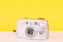 Load image into Gallery viewer, Pentax Espio 80v 35mm Film Camera Point and Shoot
