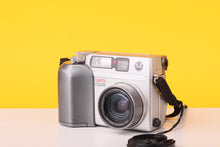 Load image into Gallery viewer, Olympus C-4000 Ultra Zoom Camedia Digital Camera

