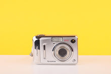 Load image into Gallery viewer, Fujifilm Finepix A500 Digitial Camera
