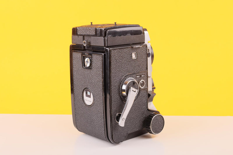 Mamiya C330 Medium Format TLR with 80mm f2.8 Lens