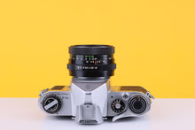 Load image into Gallery viewer, Asahi Pentax S1a 35mm Film Camera with Pentacon 50mm f/1.8 Lens
