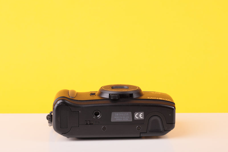 Minolta C10 Focus Free Date 35mm Film Camera