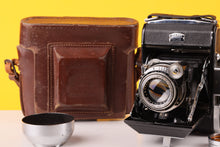 Load image into Gallery viewer, Zeiss Ikon Super Ikonta 531 120 Medium Format Camera NOVAR 75mm F3.5 Lens
