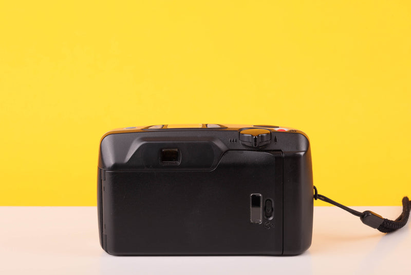 Pentax Espio 738G 35mm Film Camera Point and Shoot with Case