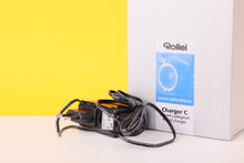 Load image into Gallery viewer, Rolleiflex 6008 AF 120 Medium Format Camera Boxed
