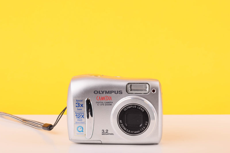 Olympus Camedia c-370 Zoom Digital Camera