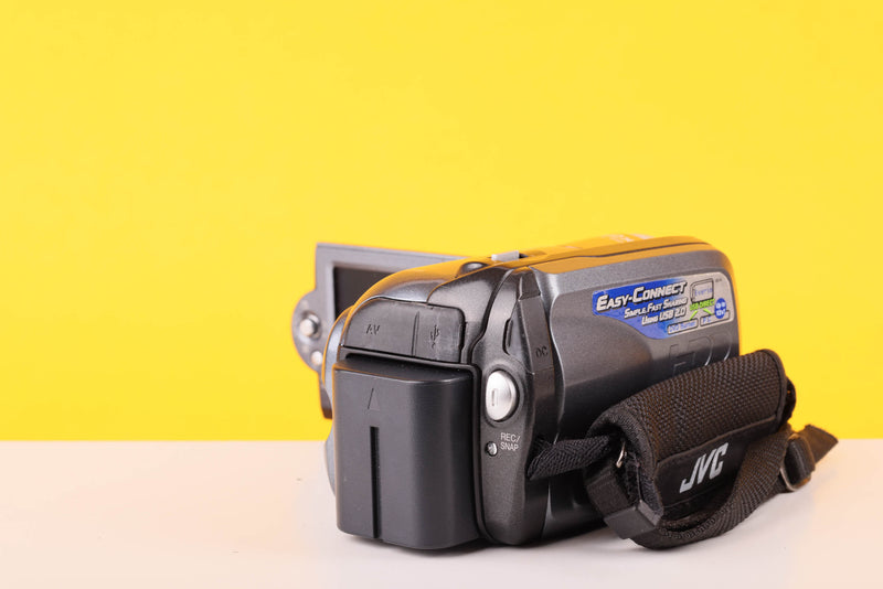 JVC Everio GZ-MG370 Camcorder