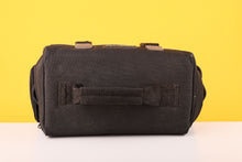 Load image into Gallery viewer, Vanguard Messenger Camera Bag
